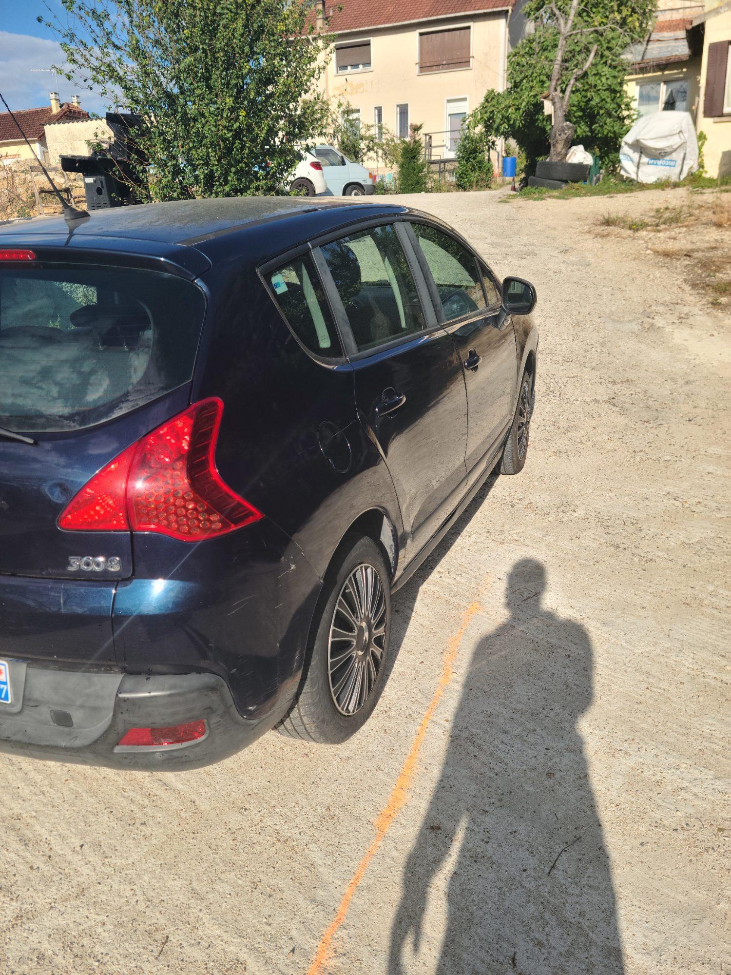 Peugeot 3008 — photo 4 sur 9