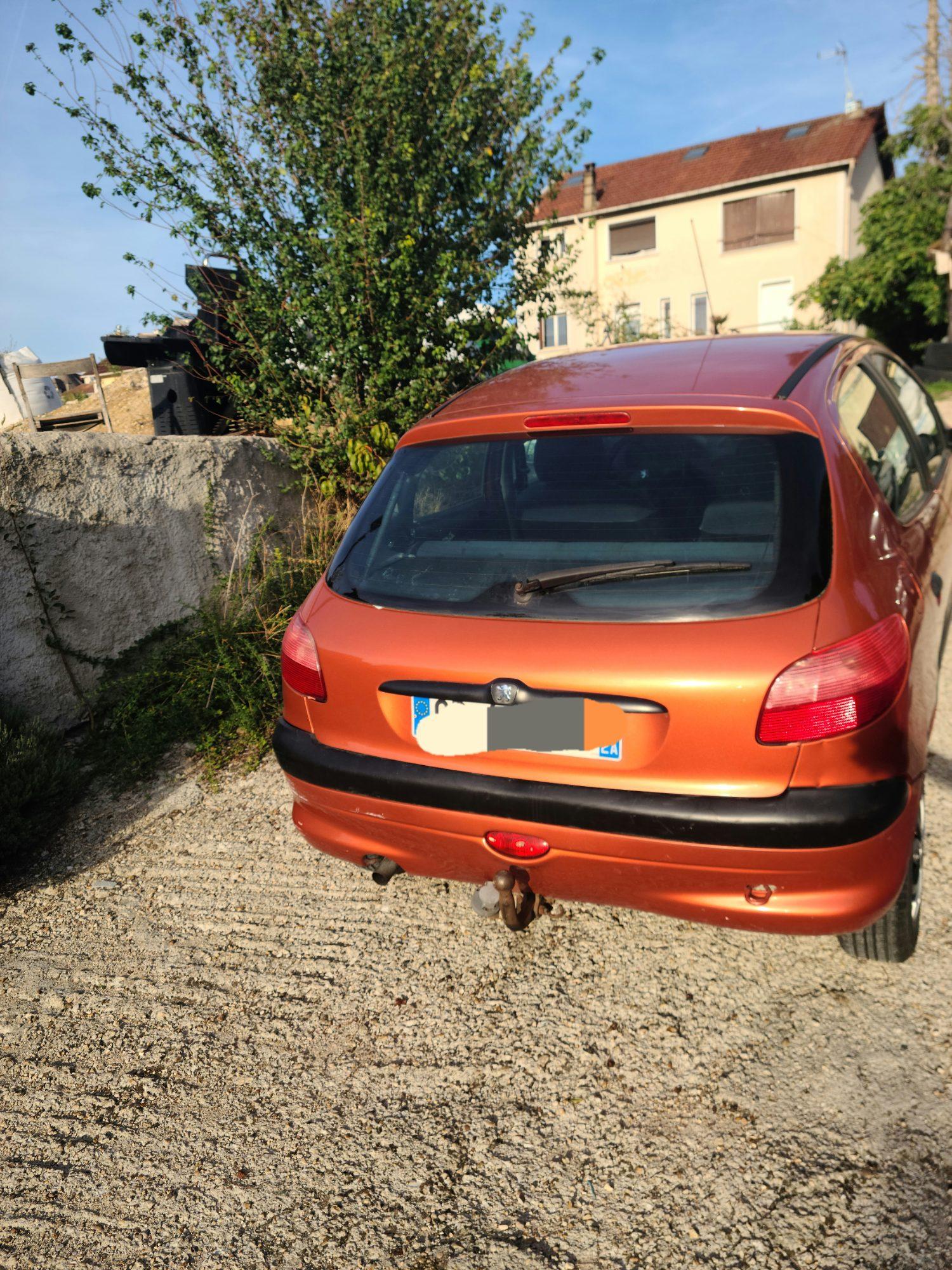 Peugeot 206 — photo 6 sur 6