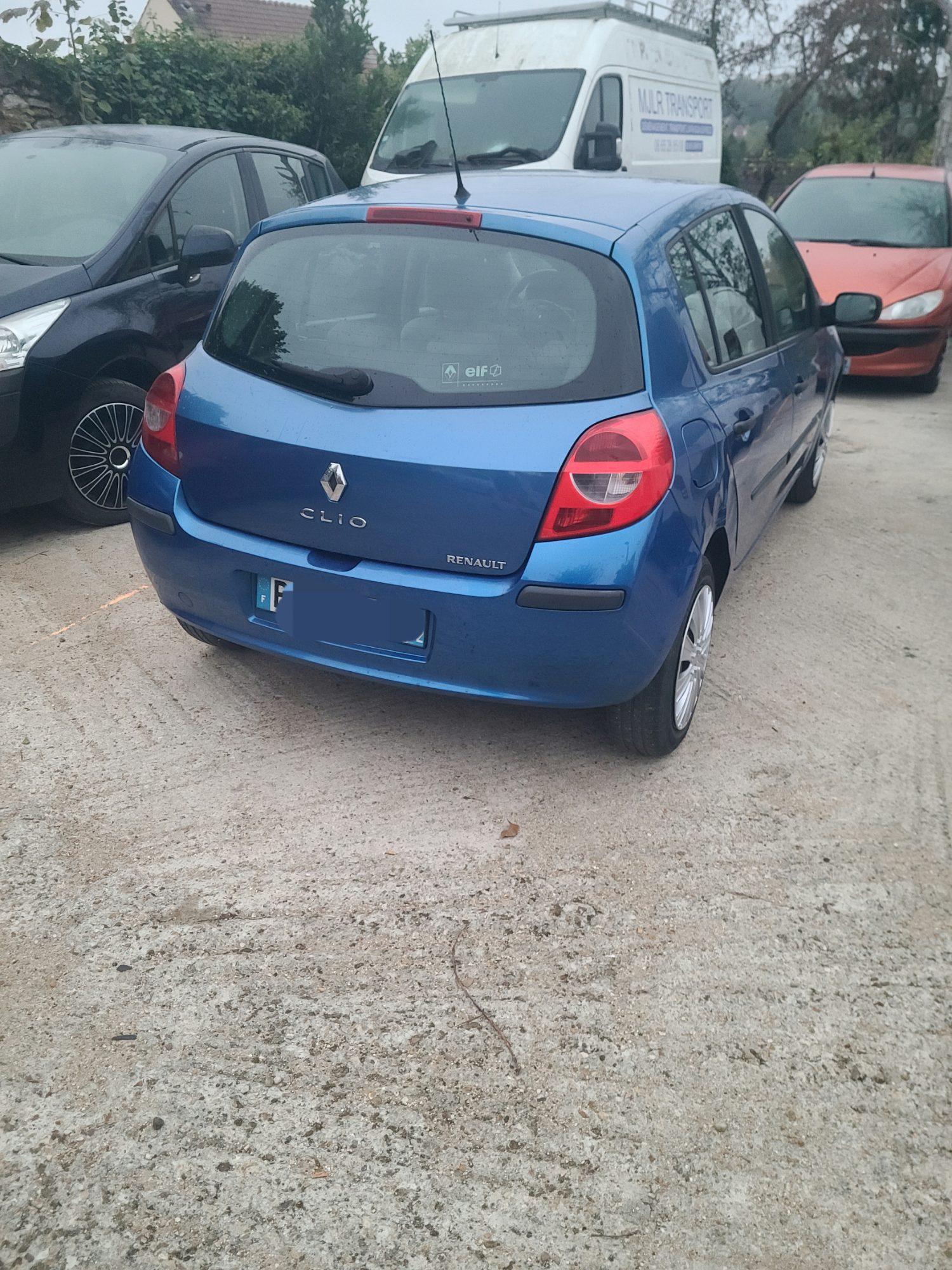 Clio III — photo 5 sur 6